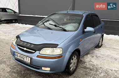 Седан Chevrolet Aveo 2005 в Києві