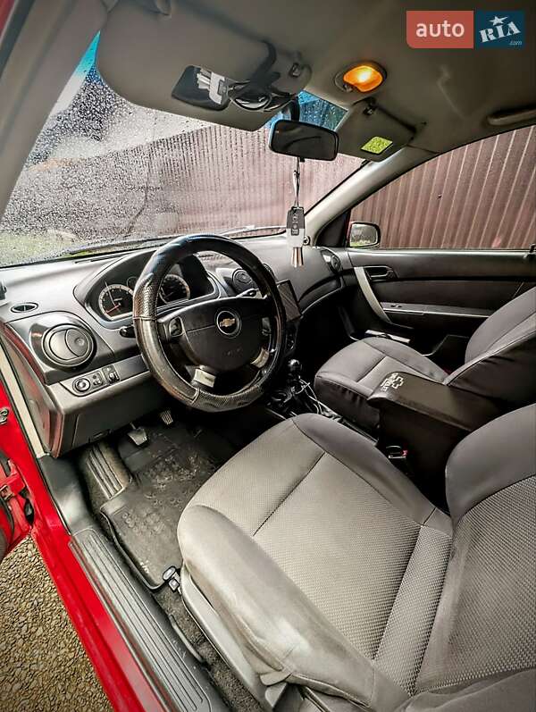 Седан Chevrolet Aveo 2007 в Тячеві