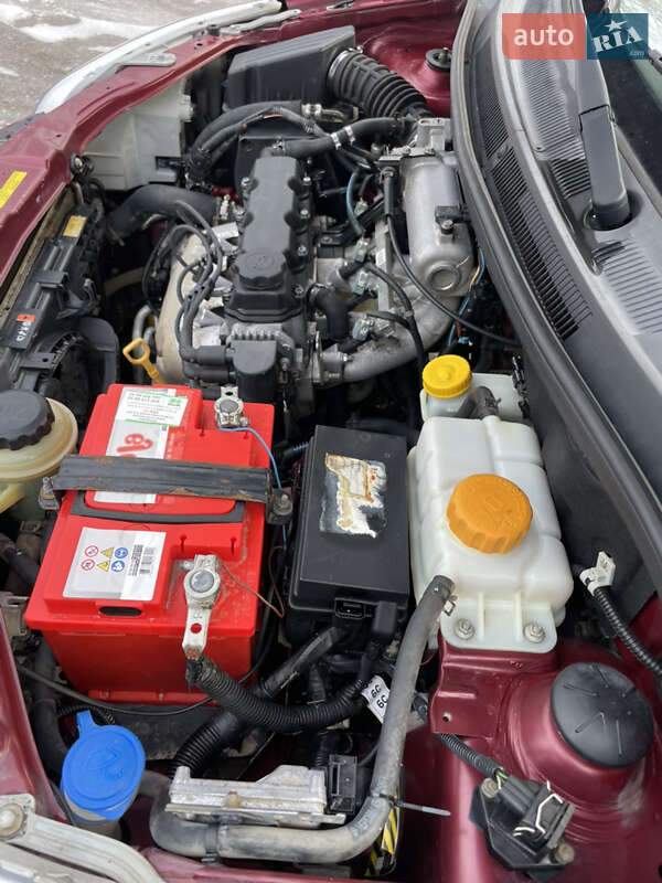 Хэтчбек Chevrolet Aveo 2012 в Желтых Водах фото 28 Хэтчбек Chevrolet Aveo 2012 в Желтых Водах