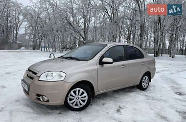 Седан Chevrolet Aveo 2008 в Умани