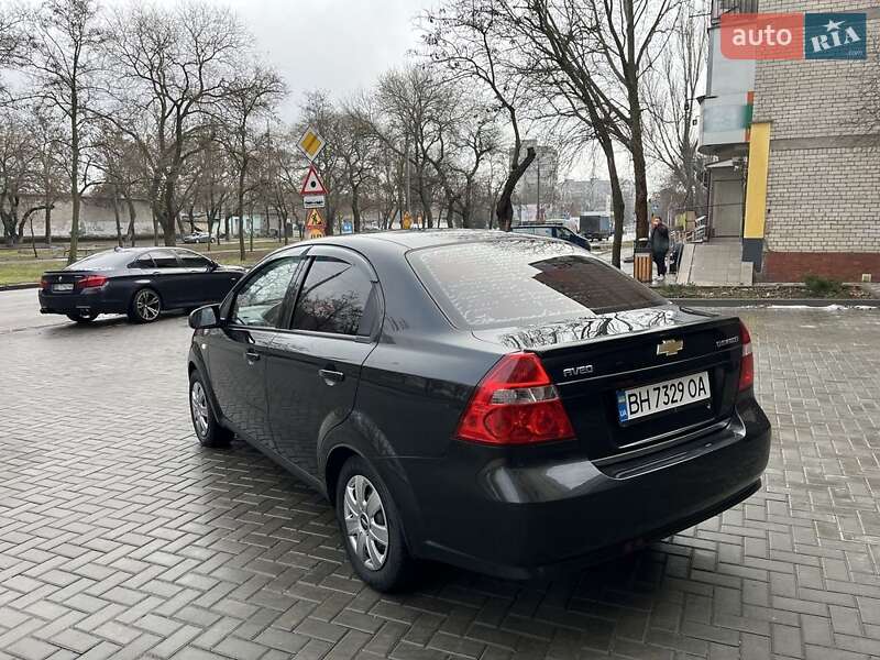 Седан Chevrolet Aveo 2007 в Николаеве