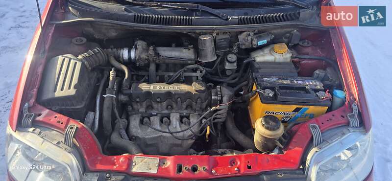 Седан Chevrolet Aveo 2005 в Зенькове фото 4 Седан Chevrolet Aveo 2005 в Зенькове