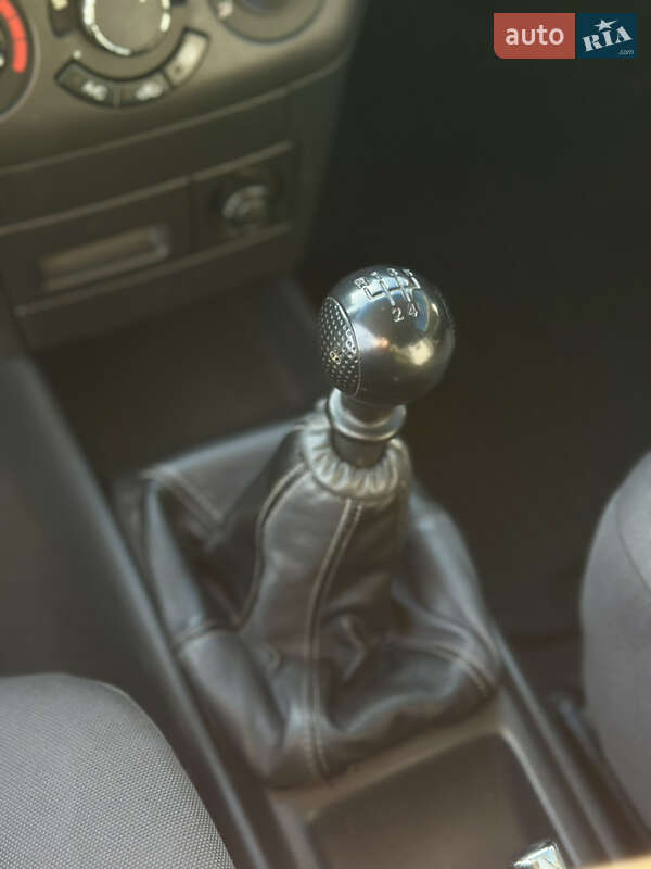 Хетчбек Chevrolet Aveo 2008 в Кривому Розі