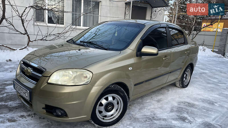 Седан Chevrolet Aveo 2008 в Врадиевке