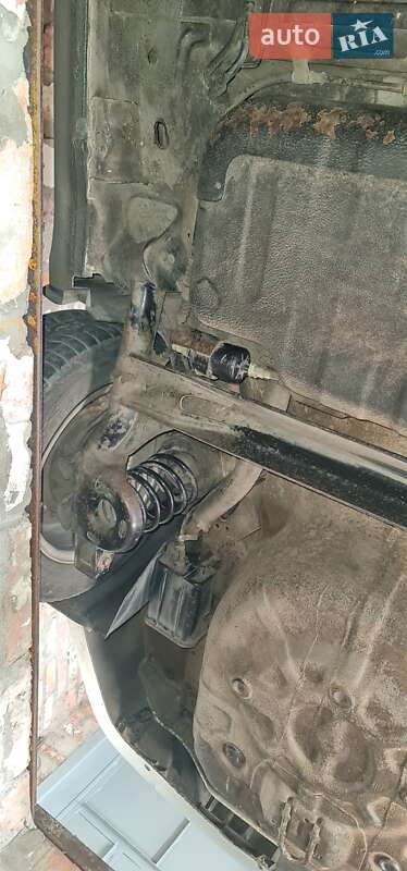 Седан Chevrolet Aveo 2011 в Прилуках