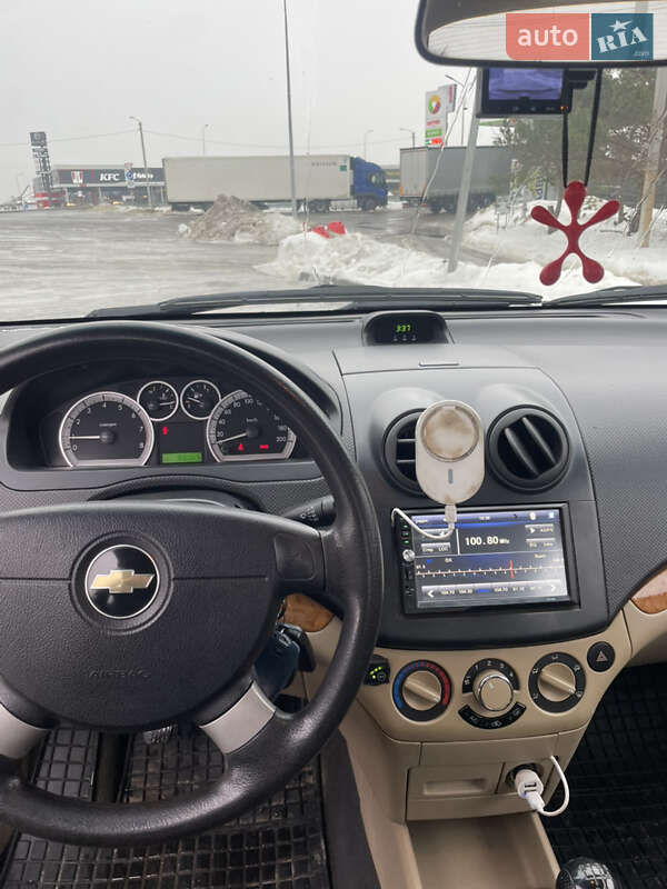 Седан Chevrolet Aveo 2007 в Львове