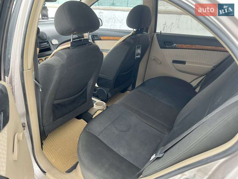 Седан Chevrolet Aveo 2008 в Мені фото 7 Седан Chevrolet Aveo 2008 в Мені