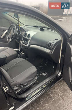 Седан Chevrolet Aveo 2007 в Дніпрі