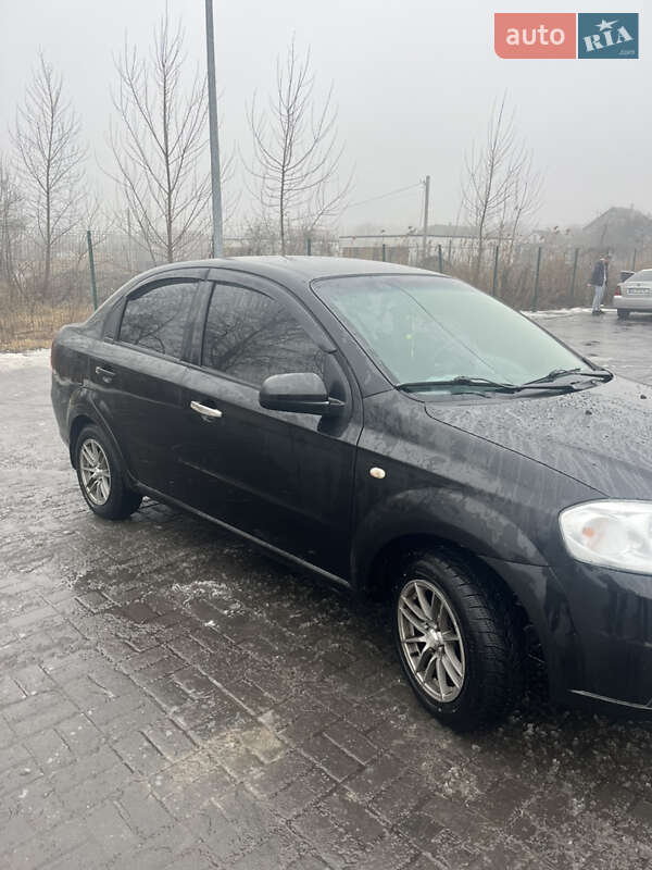 Седан Chevrolet Aveo 2007 в Дніпрі