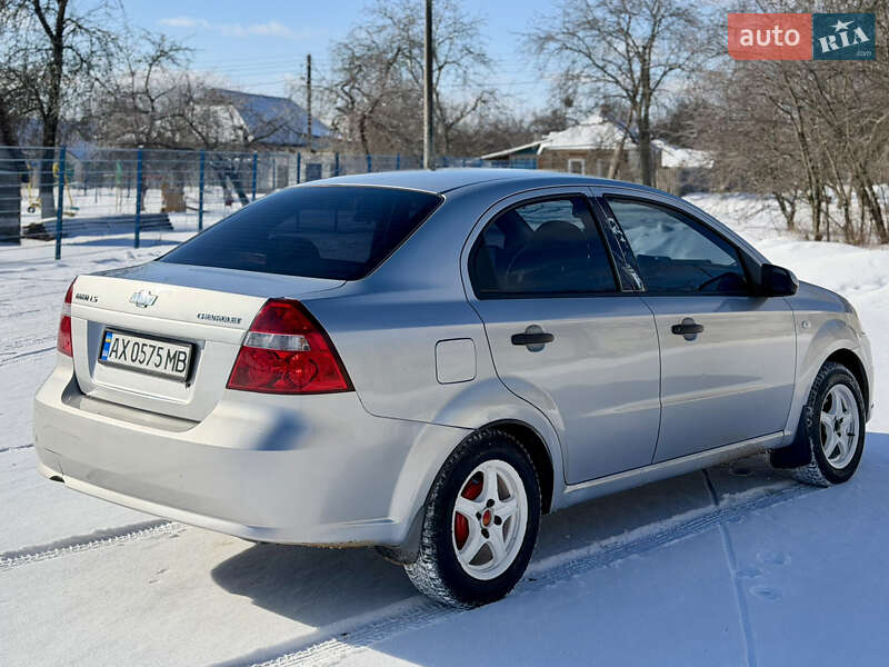 Седан Chevrolet Aveo 2007 в Харькове