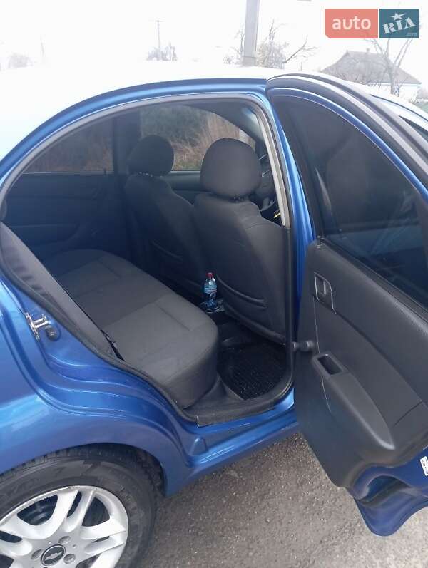 Седан Chevrolet Aveo 2008 в Новоархангельске