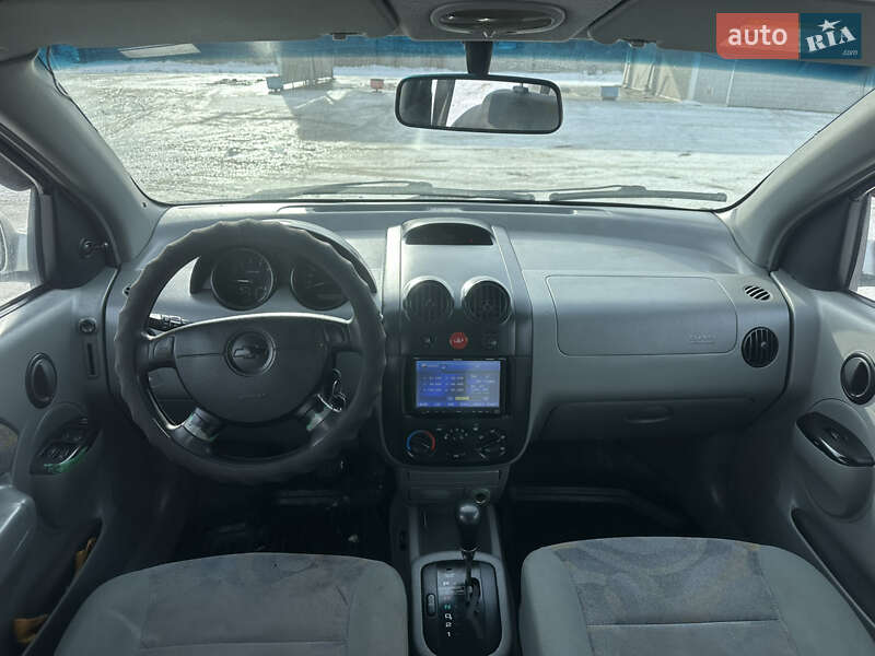 Хэтчбек Chevrolet Aveo 2005 в Иваничах фото 8 Хэтчбек Chevrolet Aveo 2005 в Иваничах
