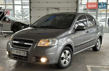 Седан Chevrolet Aveo 2011 в Миколаєві