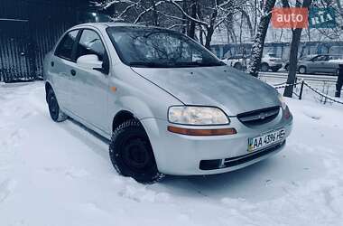 Седан Chevrolet Aveo 2005 в Києві