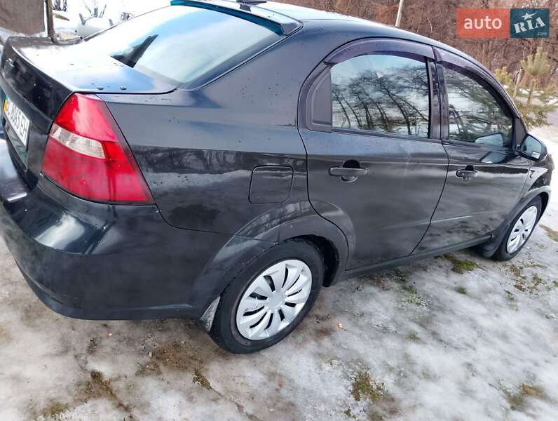Седан Chevrolet Aveo 2006 в Львові