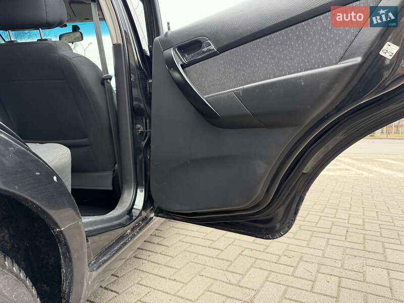 Седан Chevrolet Aveo 2011 в Запорожье