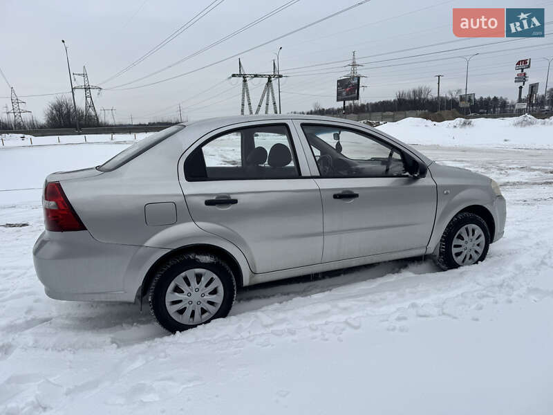 Седан Chevrolet Aveo 2008 в Киеве фото 6 Седан Chevrolet Aveo 2008 в Киеве