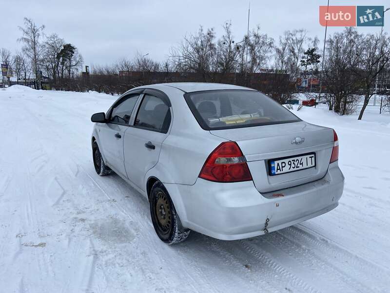 Седан Chevrolet Aveo 2007 в Киеве