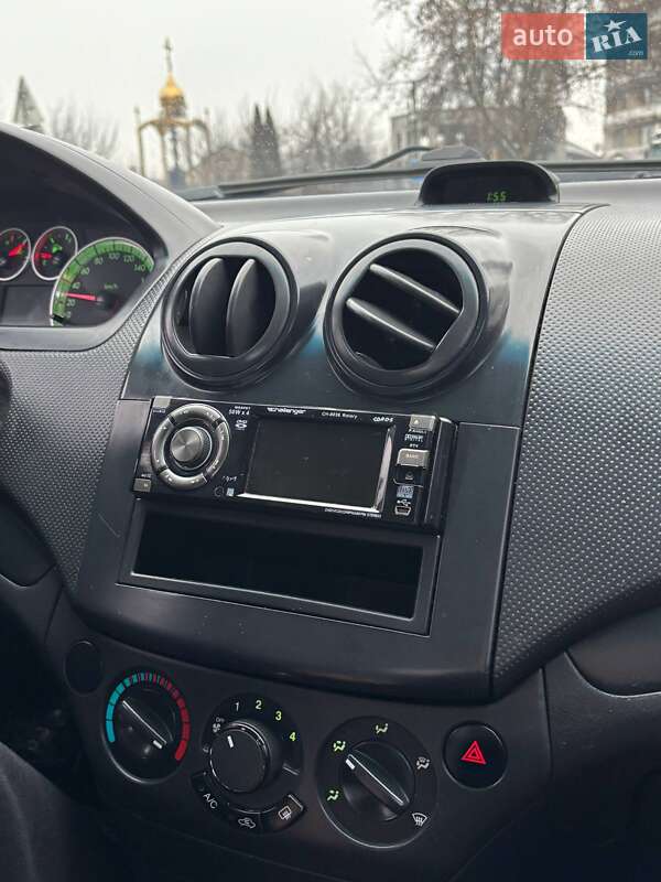 Седан Chevrolet Aveo 2008 в Иршаве