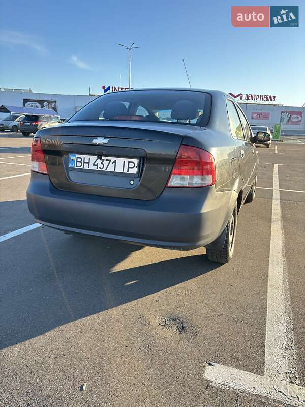 Седан Chevrolet Aveo 2006 в Одесі