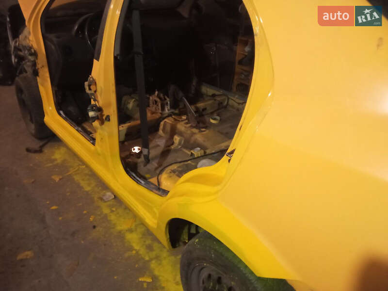 Седан Chevrolet Aveo 2005 в Терновке фото 3 Седан Chevrolet Aveo 2005 в Терновке