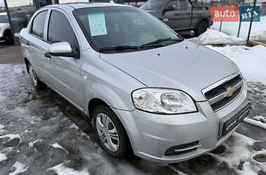 Седан Chevrolet Aveo 2006 в Киеве