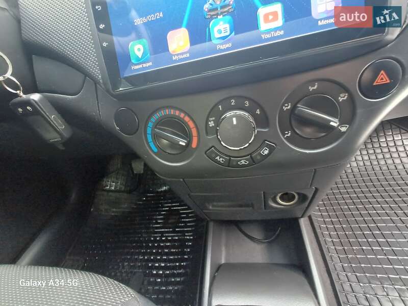 Седан Chevrolet Aveo 2011 в Шостке