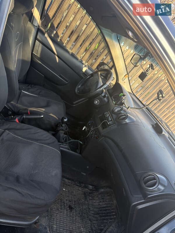 Седан Chevrolet Aveo 2007 в Николаеве