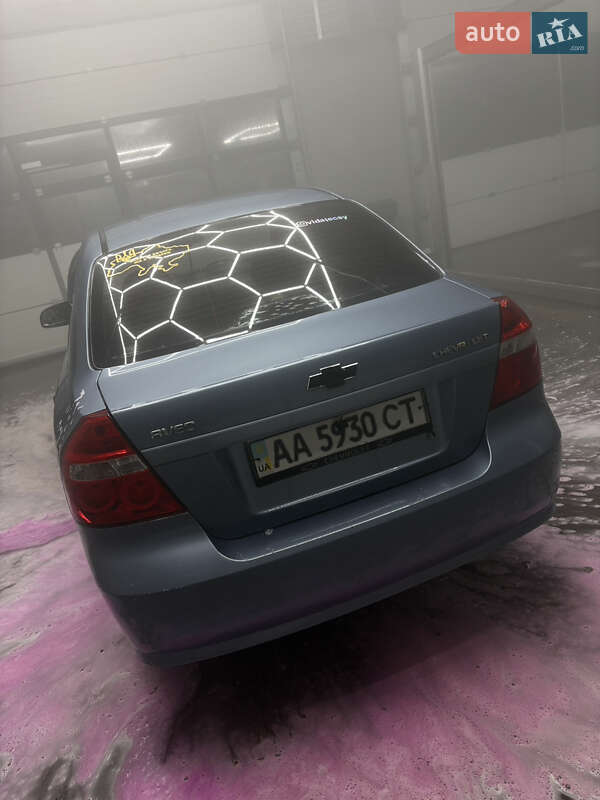 Седан Chevrolet Aveo 2007 в Николаеве