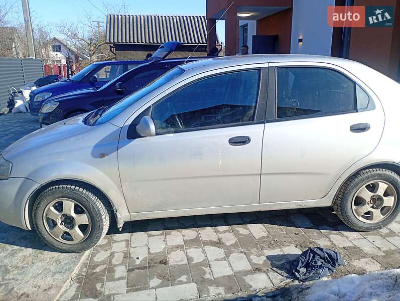 Седан Chevrolet Aveo 2005 в Львове фото 4 Седан Chevrolet Aveo 2005 в Львове
