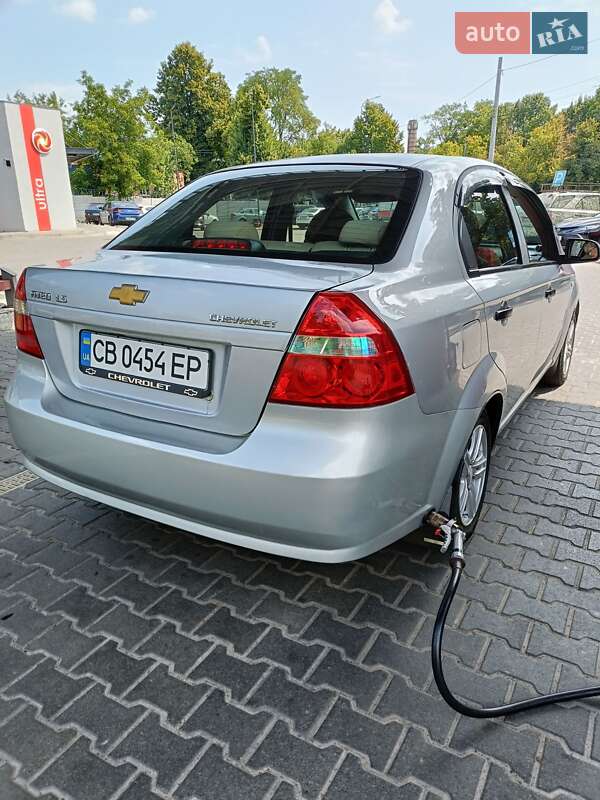Седан Chevrolet Aveo 2007 в Чернигове