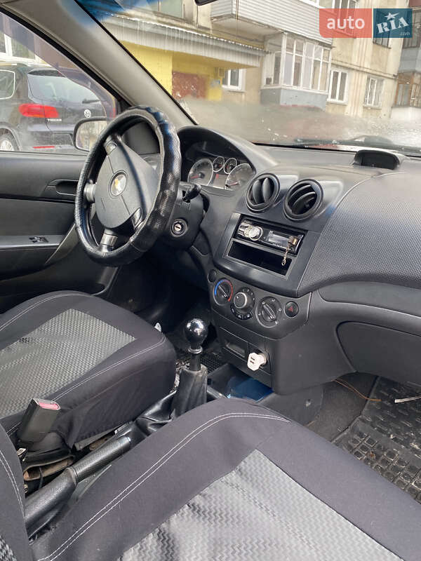 Седан Chevrolet Aveo 2006 в Тернополі