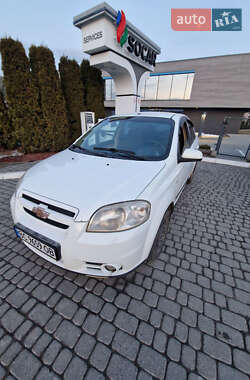 Седан Chevrolet Aveo 2008 в Львове