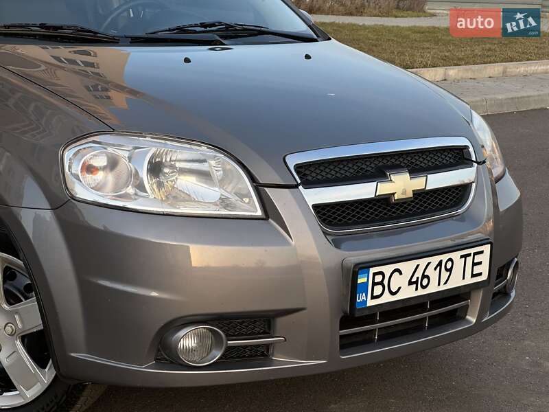 Седан Chevrolet Aveo 2007 в Миколаєві