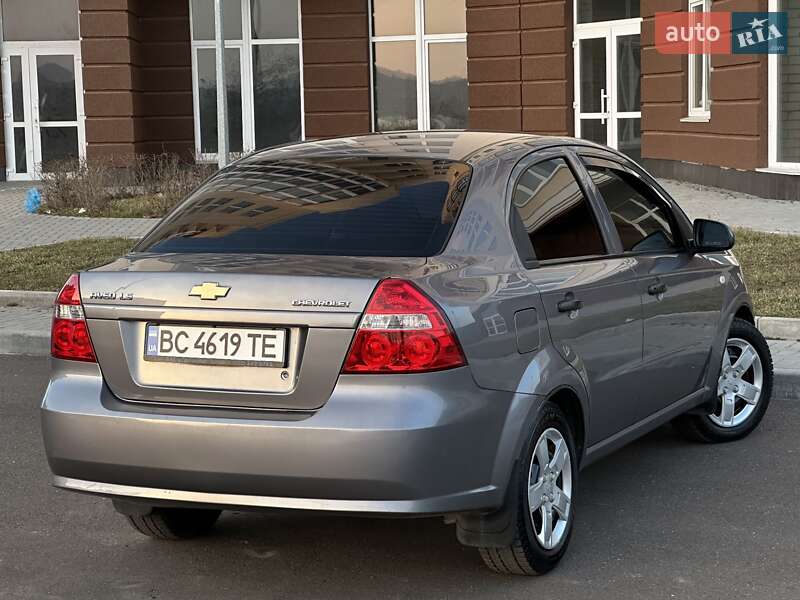 Седан Chevrolet Aveo 2007 в Миколаєві