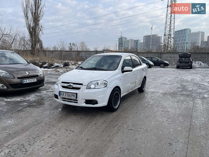 Седан Chevrolet Aveo 2007 в Киеве