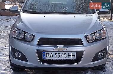 Седан Chevrolet Aveo 2012 в Александрие