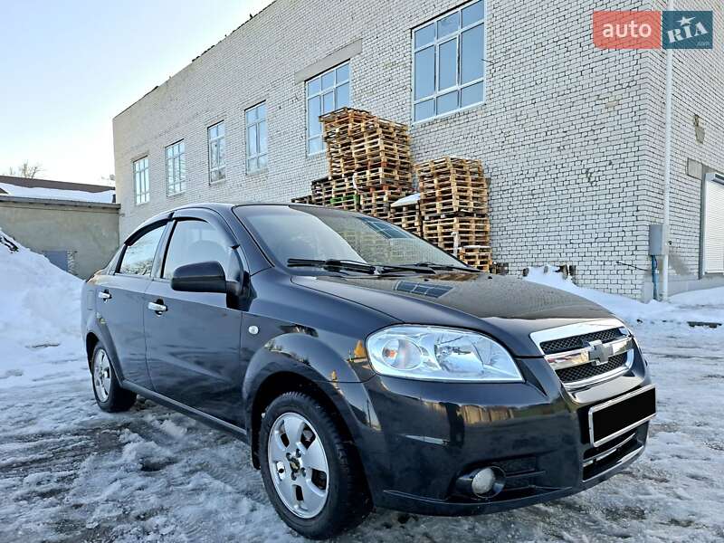 Седан Chevrolet Aveo 2011 в Шостці