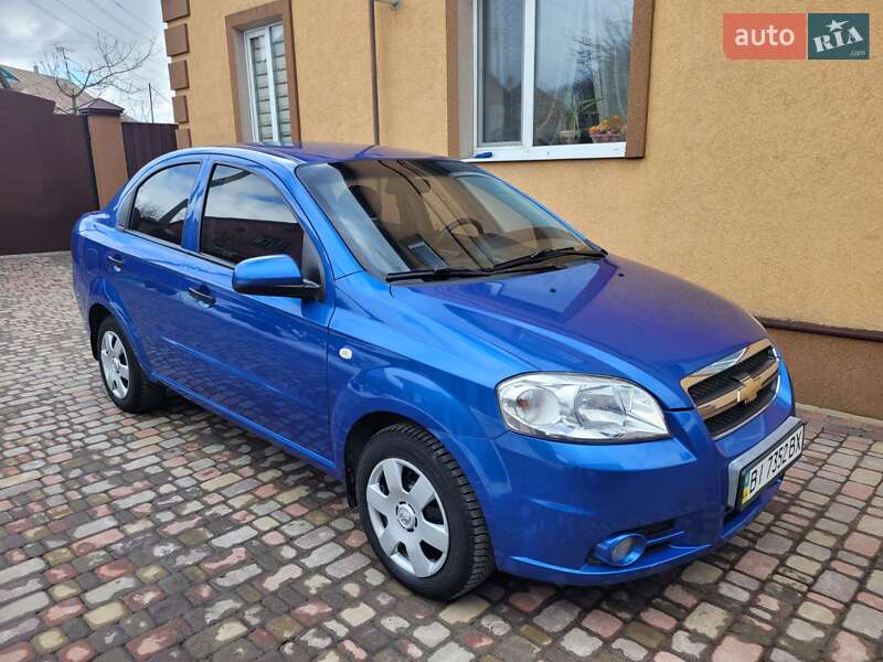 Седан Chevrolet Aveo 2008 в Миргороді