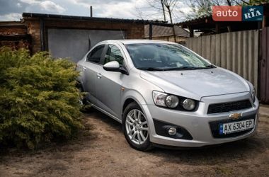 Седан Chevrolet Aveo 2012 в Харькове