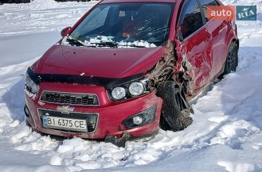 Седан Chevrolet Aveo 2014 в Черкасах