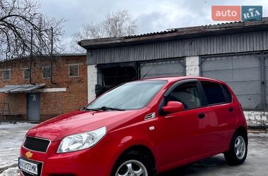 Хэтчбек Chevrolet Aveo 2010 в Краснограде