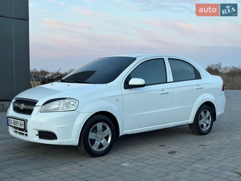 Седан Chevrolet Aveo 2007 в Хмельницькому