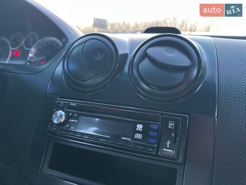 Седан Chevrolet Aveo 2007 в Хмельницькому