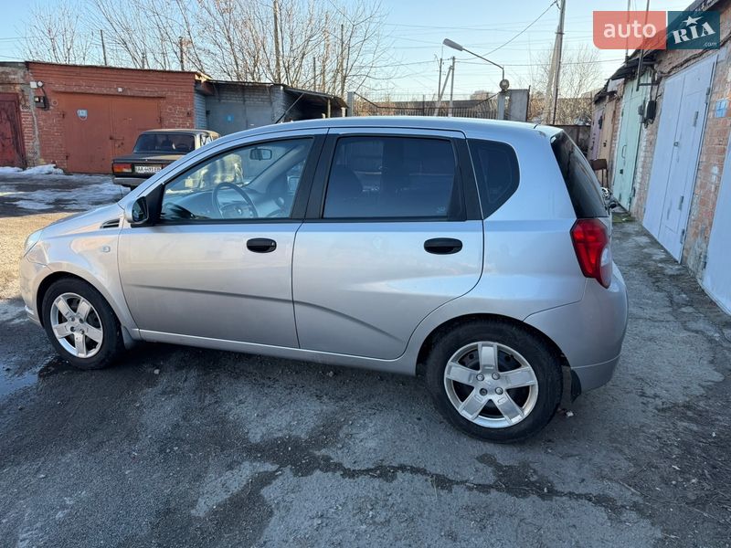 Хэтчбек Chevrolet Aveo 2008 в Белой Церкви