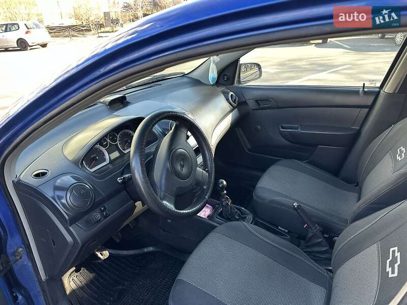 Седан Chevrolet Aveo 2006 в Черноморске