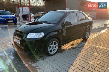 Седан Chevrolet Aveo 2006 в Чернівцях