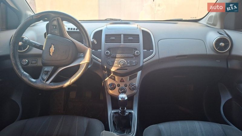 Седан Chevrolet Aveo 2012 в Николаеве