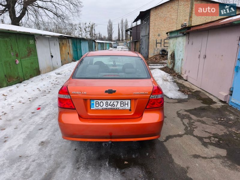Седан Chevrolet Aveo 2006 в Киеве