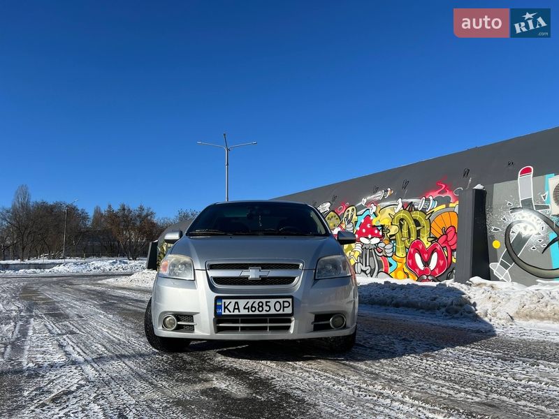 Седан Chevrolet Aveo 2008 в Києві